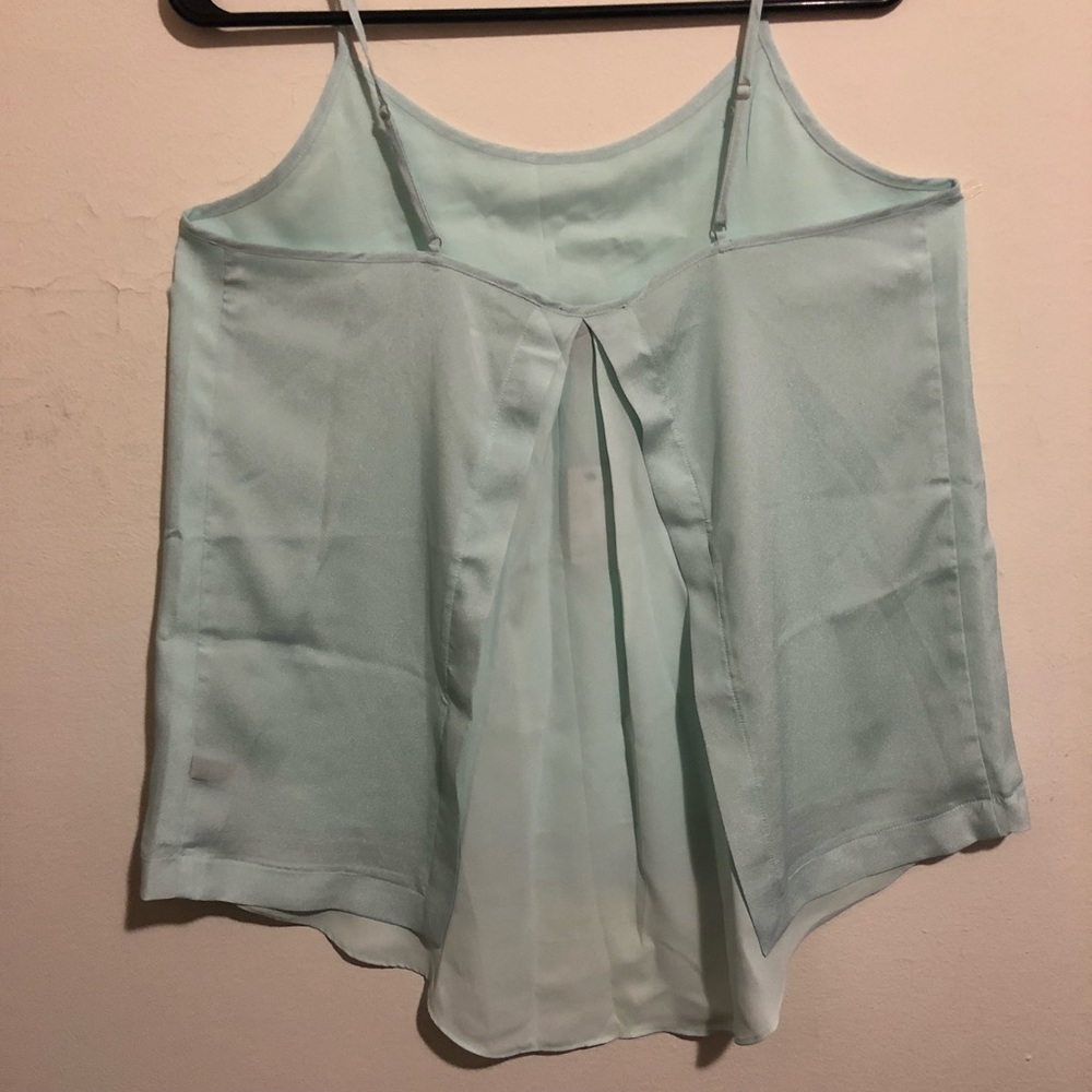 Flowy split cami - Picture 2 of 2